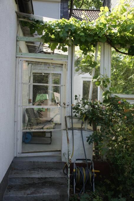 Ruhiges Apartment & Veranda Mit Guter Anbindung Bochum Dış mekan fotoğraf